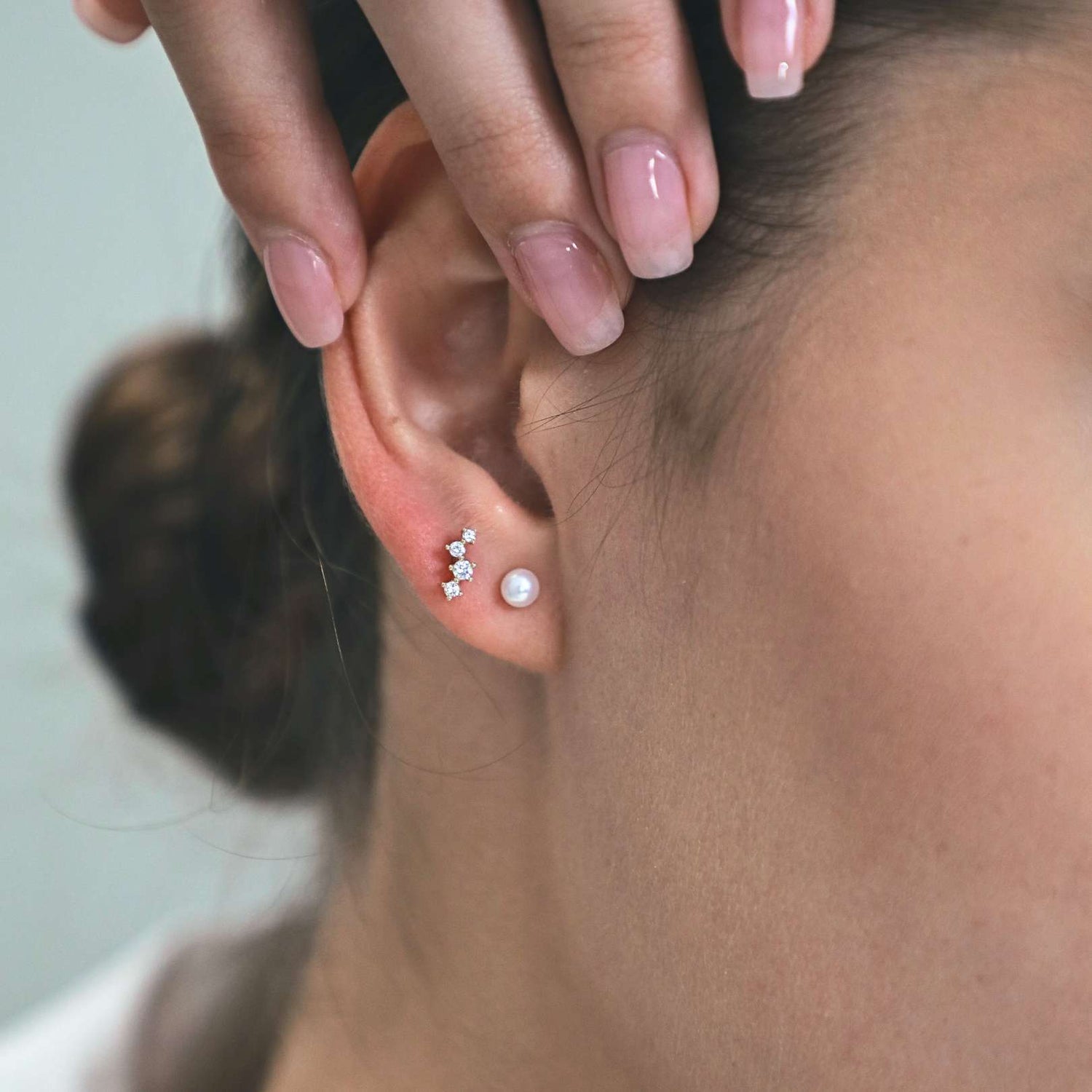 Celeste Pearl Earrings - Solid Gold